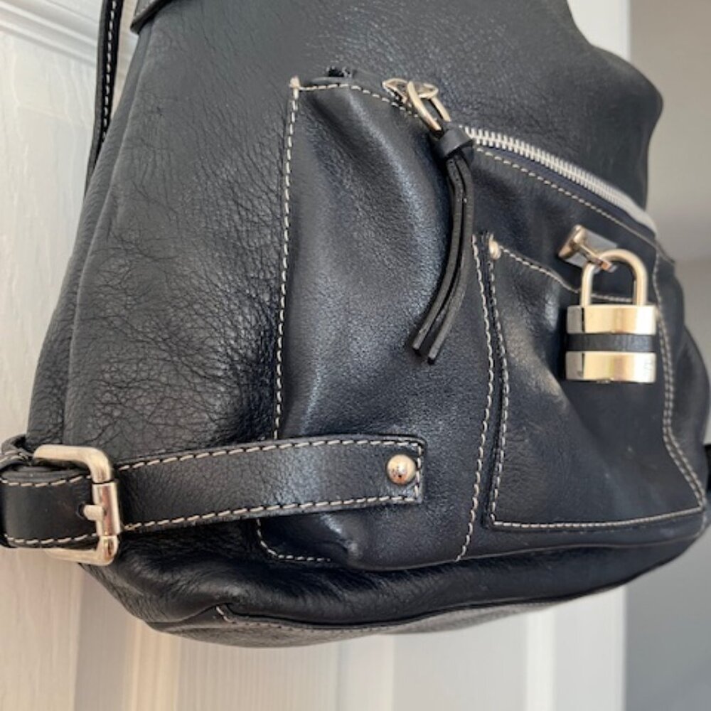 LAURA DI MAGGIO | Black Pebbled Leather Shoulder bag with Charm Padlock-EUC - Picture 3 of 15